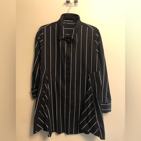 Classic cotton tunic shirt. Black with white stripes. Small. Pockets! - Picture 3 of 4